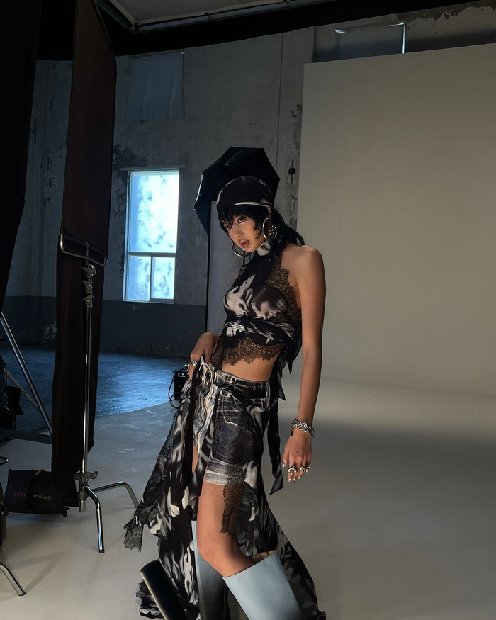 Động thái của Rosé giữa lúc Lisa vướng ồn ào đạo nhái Ảnh 3