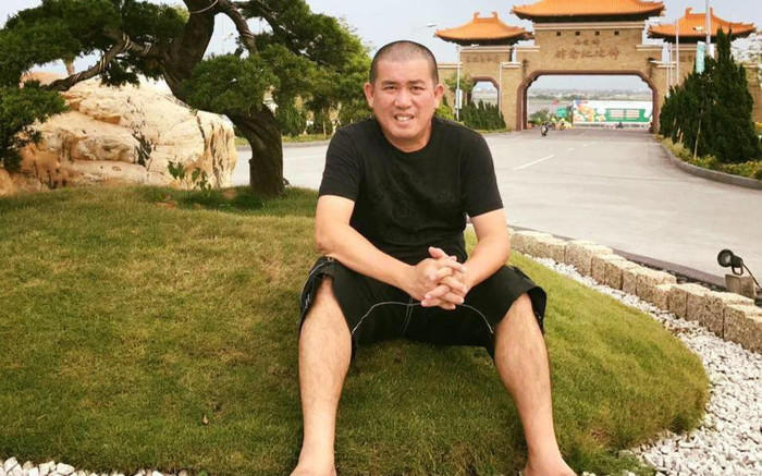 Nam diễn viên hài từng làm việc ở nghĩa trang nay nổi tiếng, bên vợ hơn 20 năm nhưng chưa cưới Ảnh 2