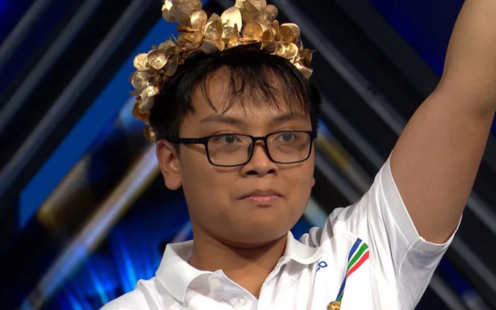 Lộ diện nam sinh mang cầu truyền hình Olympia lần thứ 7 về với Thừa Thiên - Huế Ảnh 2