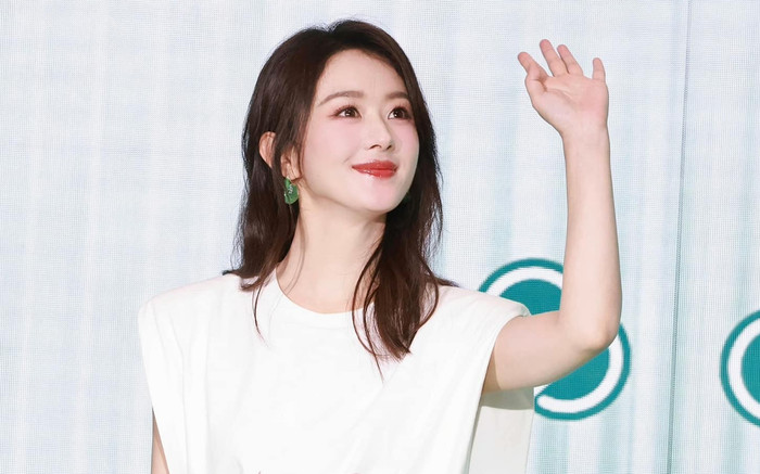 Sau thời gian dài về chung nhà, Triệu Lệ Dĩnh kỷ niệm ngày đặc biệt với 'người ấy' Ảnh 2