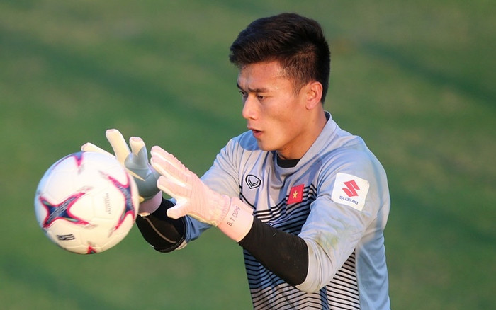 Thủ môn Bùi Tiến Dũng nhận giấy thanh lý hợp đồng, tương lai ra sao? Ảnh 2