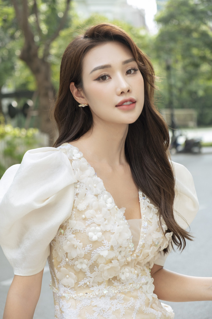 Lý giải nguyên nhân ứng tuyển Miss Grand Vietnam 2024, Huyền Trang cho biết: “Trang tham gia cuộc thi để chứng minh khả năng của bản thân và truyền nguồn cảm hứng đến tất cả mọi người, nhất là các bạn trẻ. Chúng mình hãy học cách hiểu rõ bản thân và dám đối diện với nỗi sợ trong mình. Chắc chắn rằng, đó cũng là lúc bạn mạnh mẽ nhất, lúc ý chí trở nên vô hạn, khi trái tim và lý trí của bạn cùng đồng lòng vượt qua hết thảy những thử thách mà cuộc đời này ném cho bạn”.  