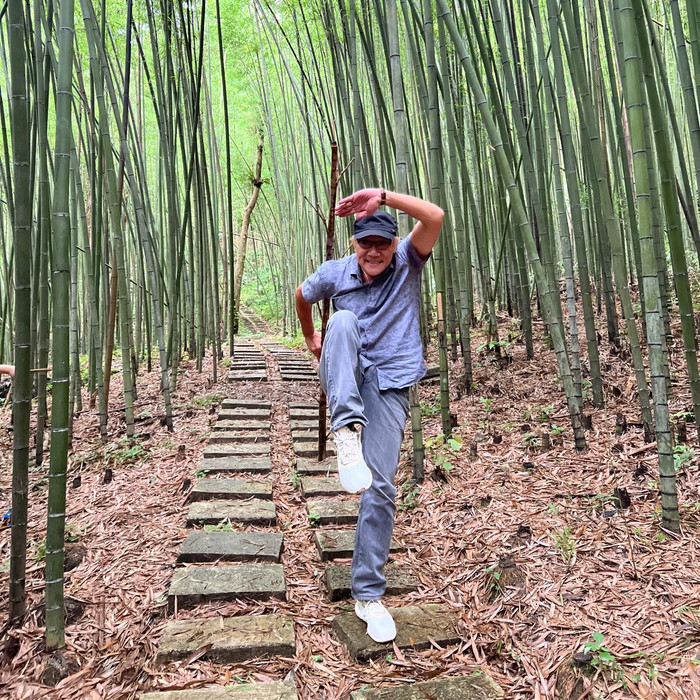 Ở tuổi U60, NSƯT Hoàng Hải có cuộc sống hạnh phúc, viên mãn bên gia đình nhỏ.