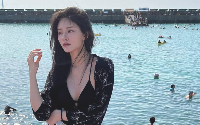 Mỹ nữ Hàn Quốc có vẻ đẹp trong trẻo, ngọt ngào như kẹo Ảnh 2