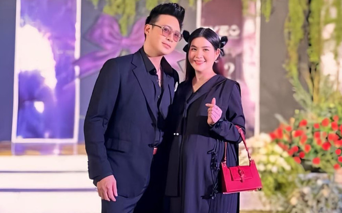 Kha Ly bế bụng bầu 9 tháng đi sự kiện với chồng, nhan sắc gây chú ý Ảnh 2