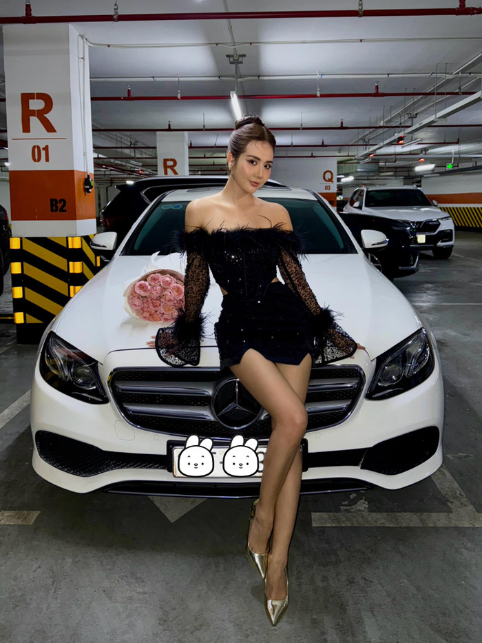 Huyền Lizzie khoe quả ngọt có được sau thời gian dài cố gắng, khán giả nườm nượp xin vía Ảnh 3