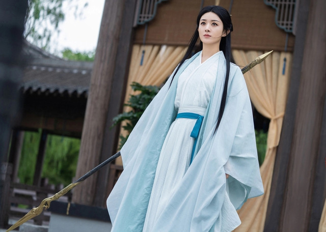 Triệu Lệ Dĩnh chứng minh vị trí top đầu tiểu hoa 85 với Dữ phượng Hành. 