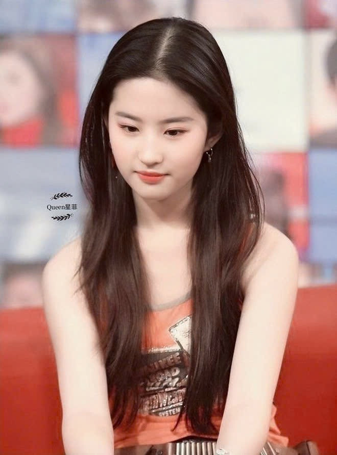 Lưu Diệc Phi xứng danh thần tiên tỷ tỷ của Cbiz