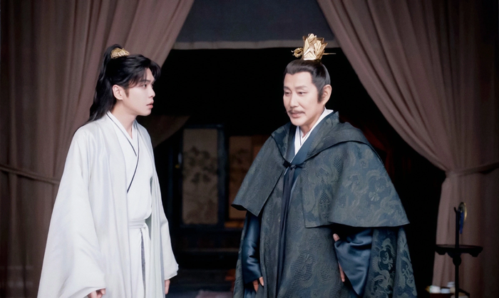 Khánh Dư Niên 2 do Trương Nhược Quân đảm nhận vai nam chủ dẫn đầu bảng thống kê. 