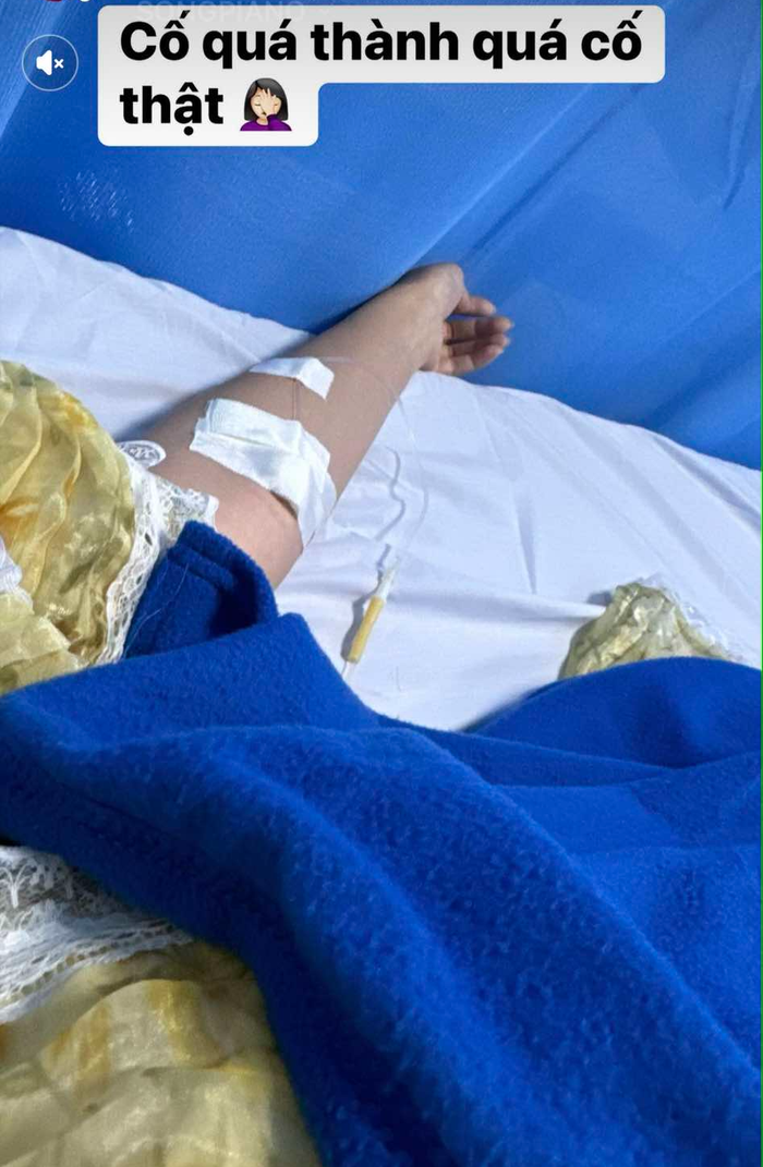 Ngọc Trinh nhập viện truyền nước biển. 