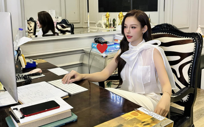 Nét đẹp lao động của Huyền Baby. Ảnh: FBNV