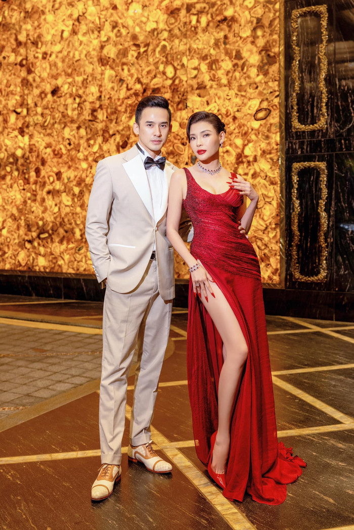 Thúy Diễm hiện có hôn nhân hạnh phúc bên Lương Thế Thành và con trai. 