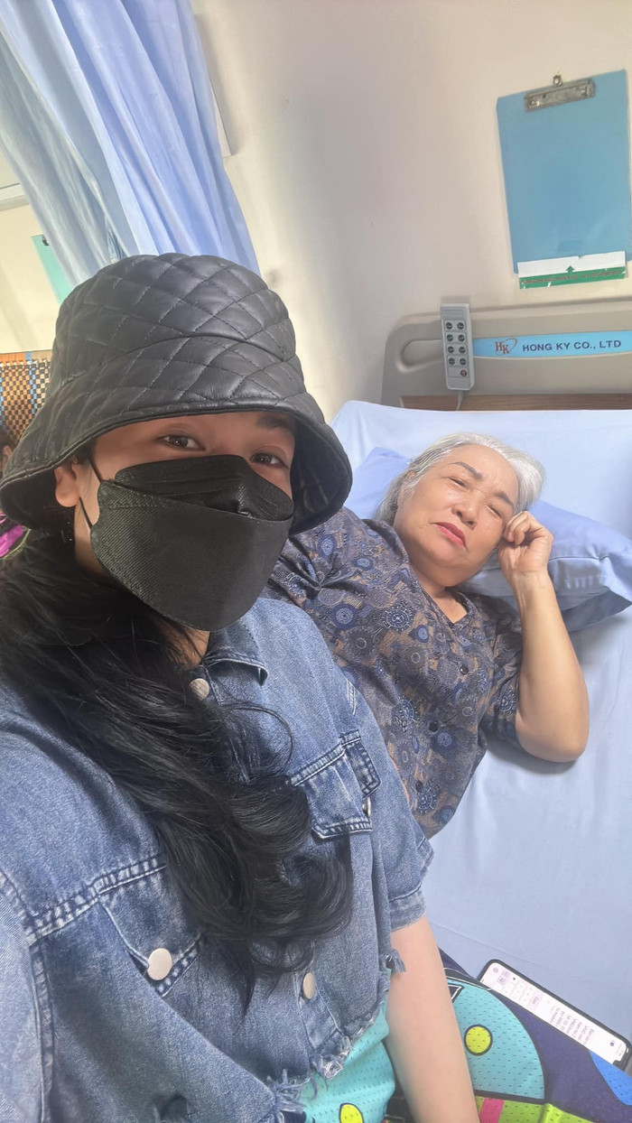 Mẹ Nhật Kim Anh vừa trải qua ca phẫu thuật.