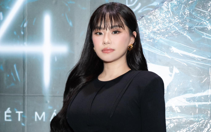 Lương Bích Hữu từng lộ rõ thân hình tròn trịa khi xuất hiện trước giới truyền thông. Ảnh: FBNV