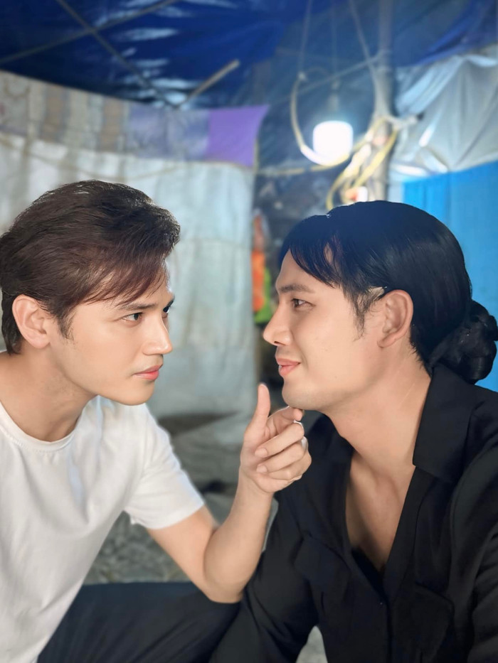 Diễn viên Anh Tài đăng ảnh thân thiết với Thanh Thức.