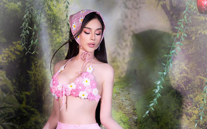 Lâm Khánh Chi diện đồ mỏng mảnh, U50 vóc dáng vẫn nét căng Ảnh 2