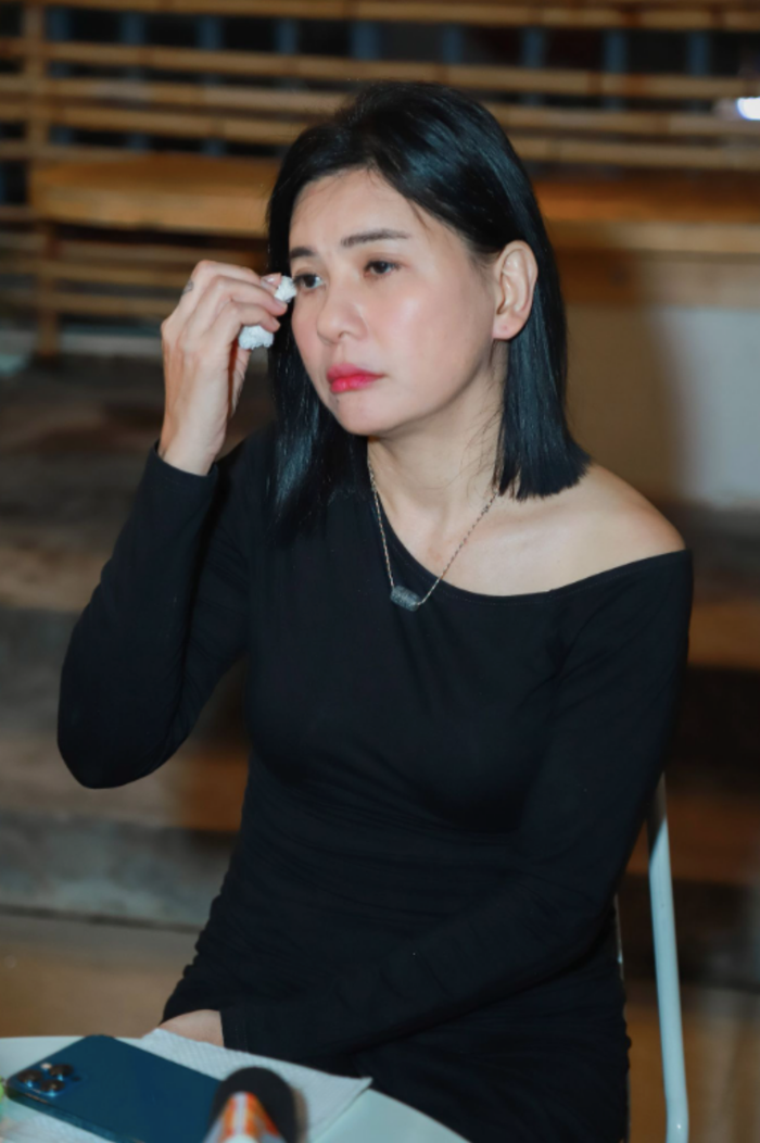 Cát Phượng gửi lời xin lỗi Nam Thư vì chưa tìm hiểu kỹ đã vội đưa ra kết luận.