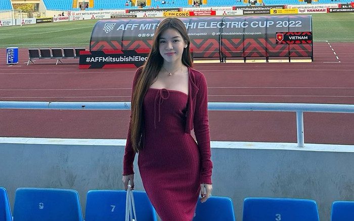 Vợ Đặng Văn Lâm duy trì 3 thói quen để có dáng chuẩn eo thon Ảnh 2