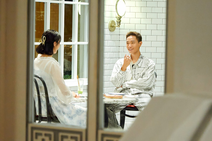 'Em rất đáng yêu, xinh và còn tốt tính nữa', Hà An Huy nhận xét về Hooyeon.