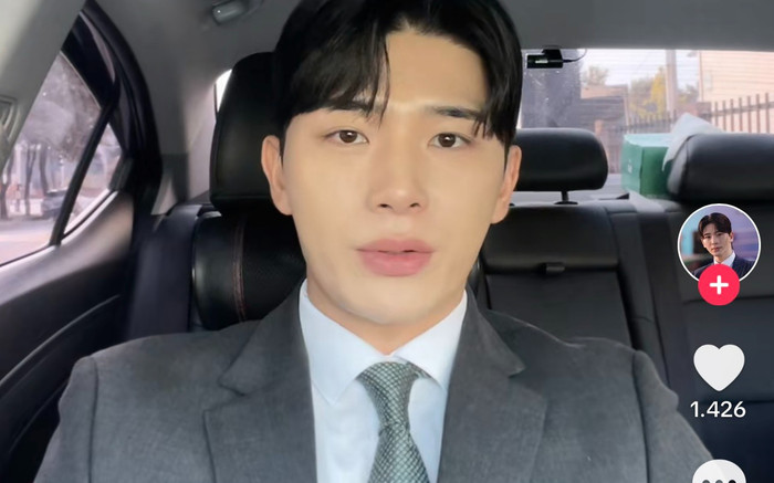 Nam thần Hàn Quốc Đảo Thiên Đường hát hit của Sơn Tùng khiến các fan girl 'chao đảo' Ảnh 2