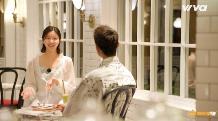 Dù còn nhiều rào cản, song buổi hẹn hò của Hà An Huy và Lee Hooyeon đã diễn ra vô cùng êm đẹp, vui vẻ. 