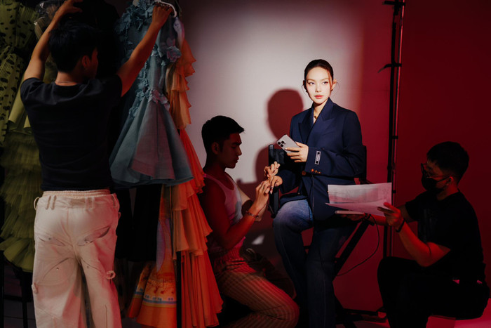 Minh Hằng tái xuất với nhiều dự án mới sau gần 1 năm sinh con.