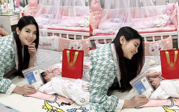 Kha Ly khoe con gái chưa tròn 1 tháng tuổi vừa được người thân của mẹ tặng hột xoàn.