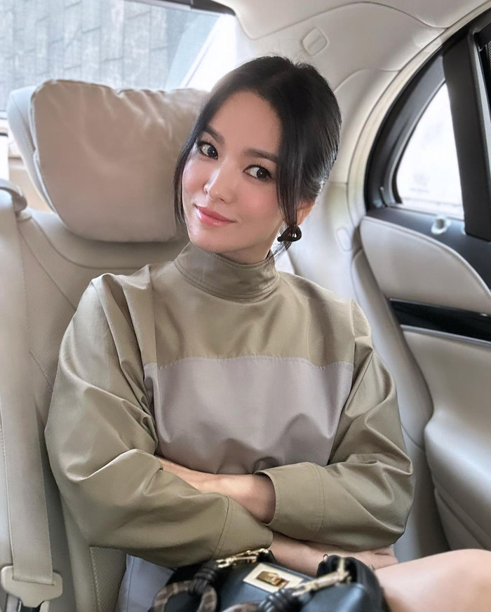 Song Hye Kyo vốn không hợp với kiểu makeup thế này.