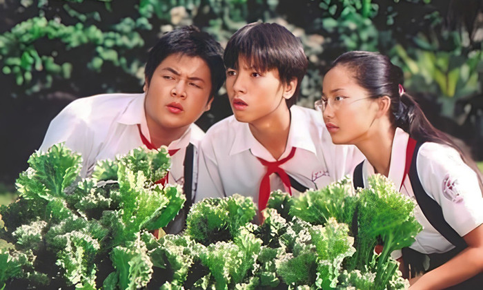 Kính Vạn Hoa (2004) gắn liền với tuổi thơ nhiều thế hệ khán giả.