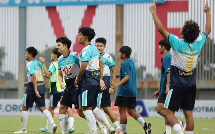 HAGL của bầu Đức vô địch theo cách siêu đặc biệt Ảnh 2