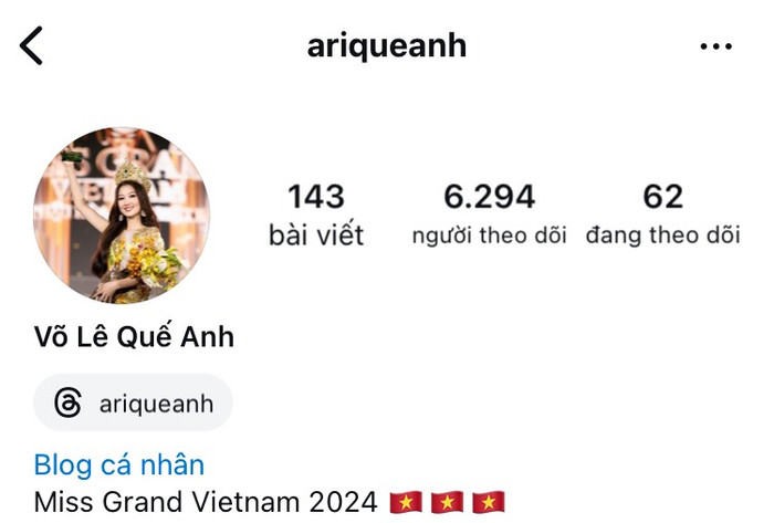 Tuy nhiên, ở Instagram, lượng người theo dõi của nàng hậu lại eo hẹp.