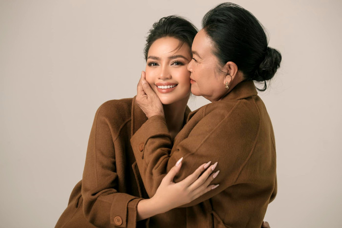 Cách đây 3 tháng, nhân Ngày của Mẹ, Ngọc Châu gửi lời cảm ơn đến đấng sinh thành.