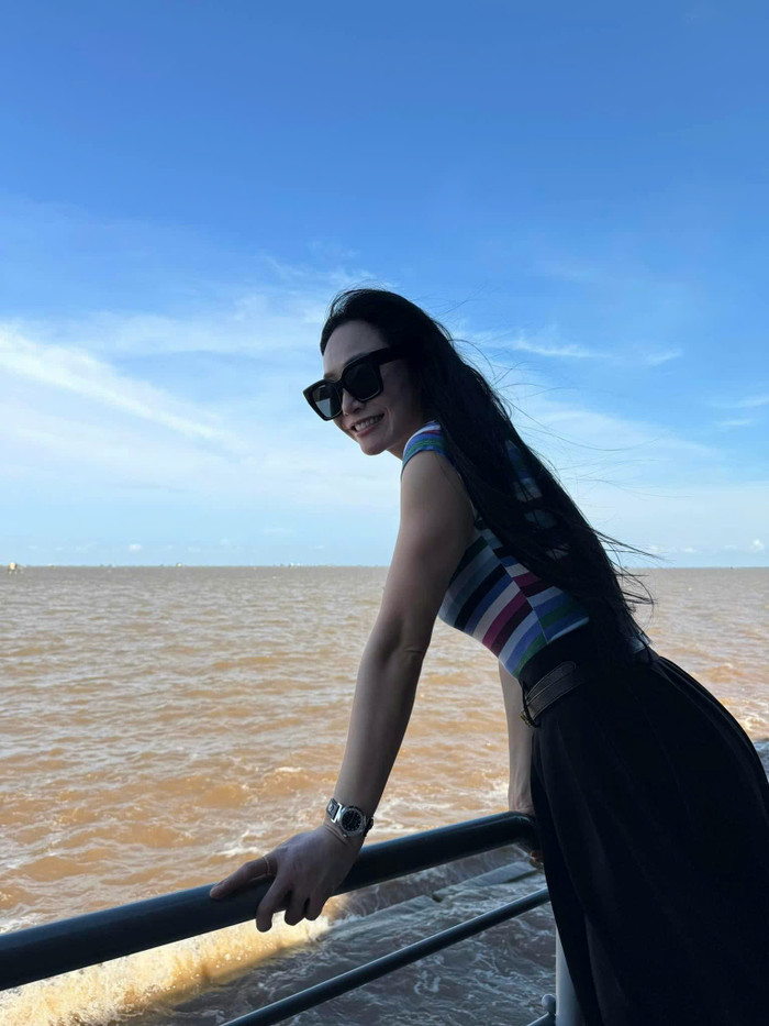 Nhan sắc trẻ trung của Quách Thu Phương ở U50.