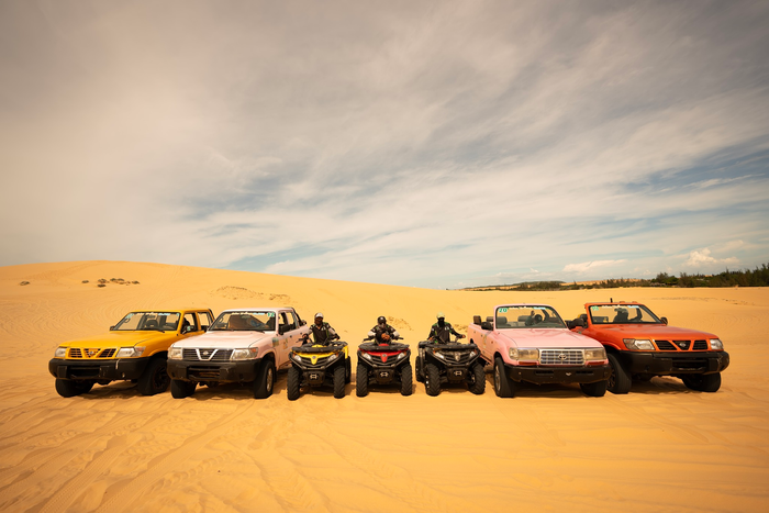 Trải ngghiệm phượt 'Jeep tour' hay đi xe địa hình là lựa chọn hàng đầu tại đây.