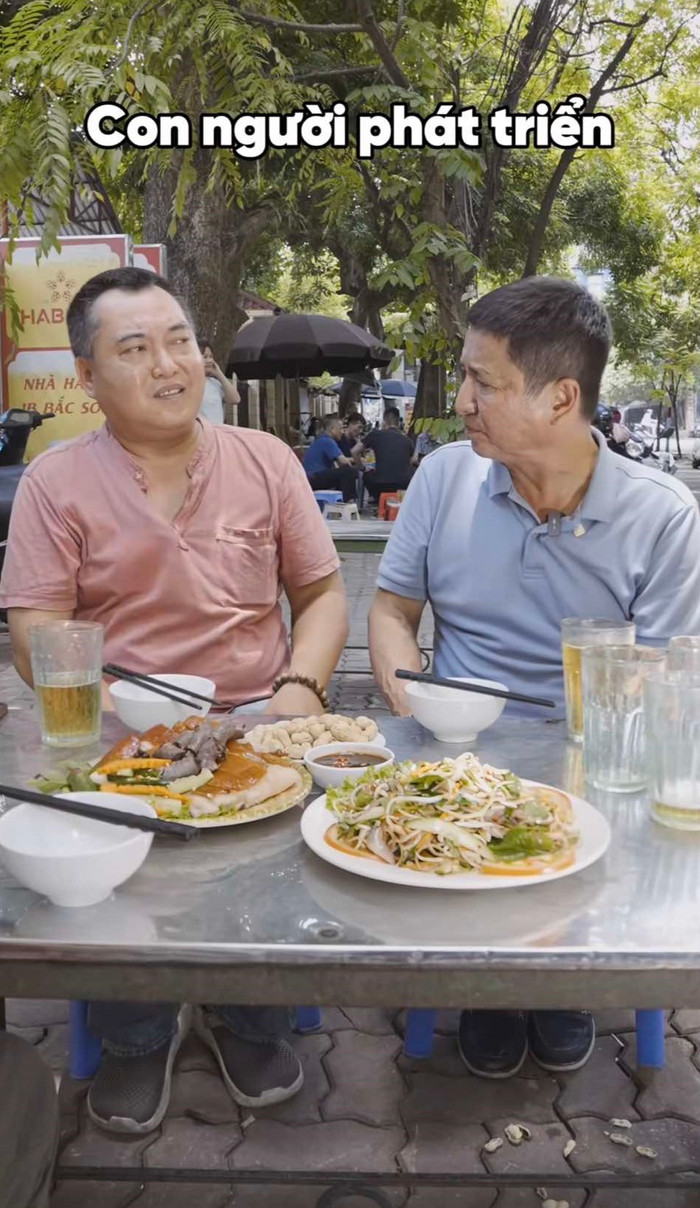 Diện mạo hiện tại của nam MC Hãy Chọn Giá Đúng phát tướng nhiều so với thời anh thường xuyên xuất hiện trước ống kính máy quay.