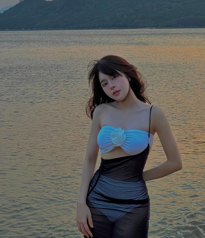 Bạn gái Văn Thanh tiết lộ về quá trình học bida. Ảnh IGNV