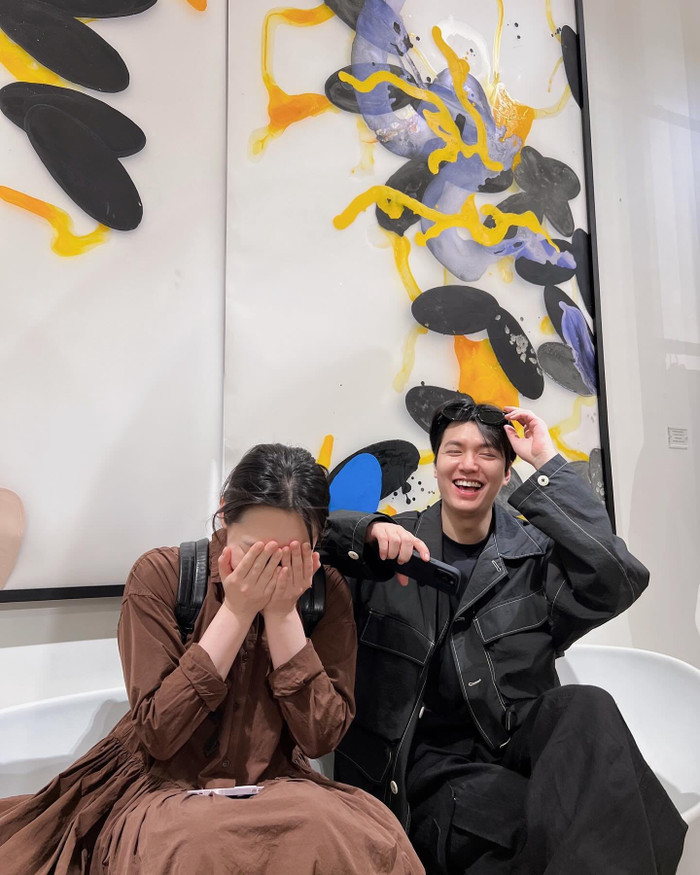 Lee Min Ho và 'bạn gái' kém 8 tuổi lộ diện, báo tin trọng đại sau 2 năm thai nghén Ảnh 3