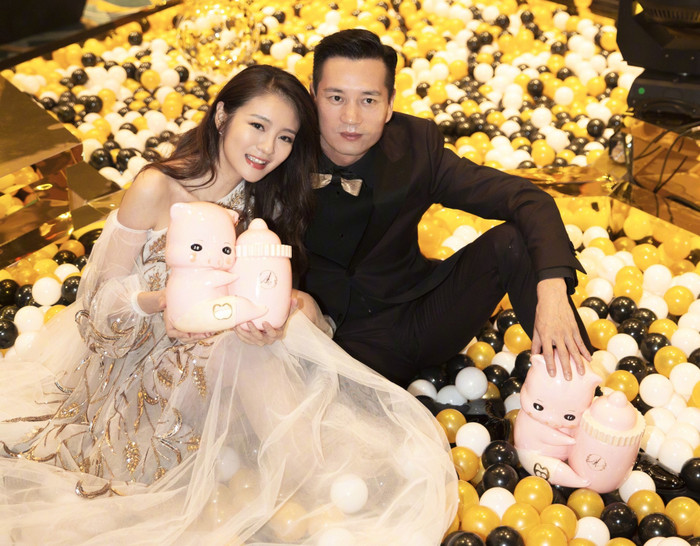 An Dĩ Hiên bị chỉ trích vì không đi thăm chồng suốt 2 năm qua.