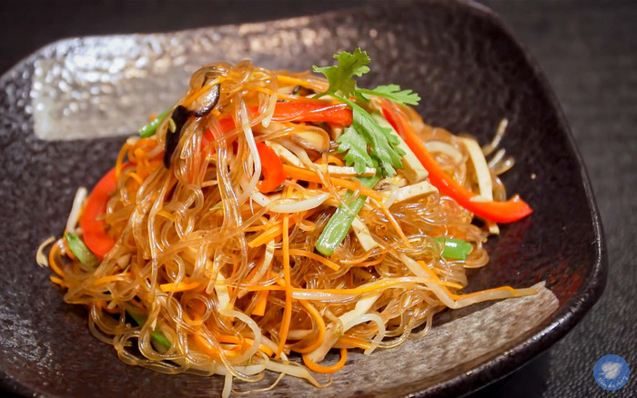 Miến xào chay gồm những nguyên liệu đơn giản là món cực kỳ dễ nấu