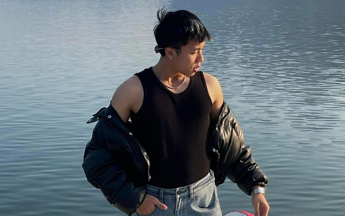 Con trai Vân Dung có gu ăn mặc chất lừ tựa fashionista Ảnh 2