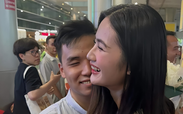 Động thái mới nhất của Hoa hậu Ý Nhi và bạn trai Ảnh 2