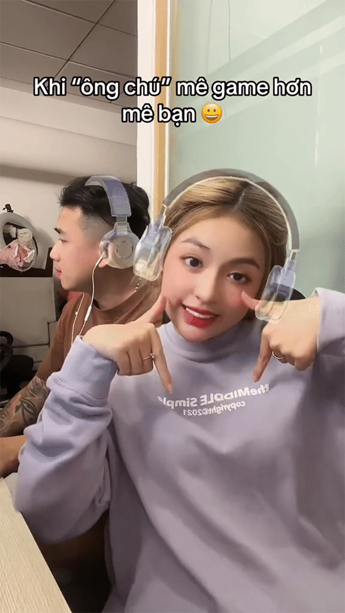 Trần Thanh Tâm không ít lần cho bạn trai lên sóng.