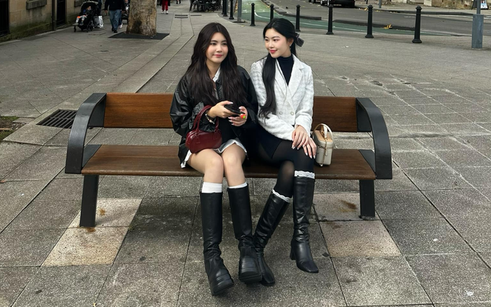 Hai cô con gái nhà Quyền Linh đều sở hữu visual nổi bật. Ảnh: FBNV