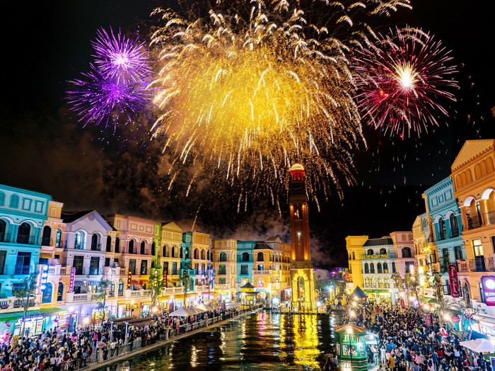 Ngoài lễ hội âm nhạc, một lễ hội du lịch mang âm thực Hàn Quốc, Trung thu Việt Nam... với những màn biểu diễn pháo hoa sẽ được tổ chức tại Ocean City.