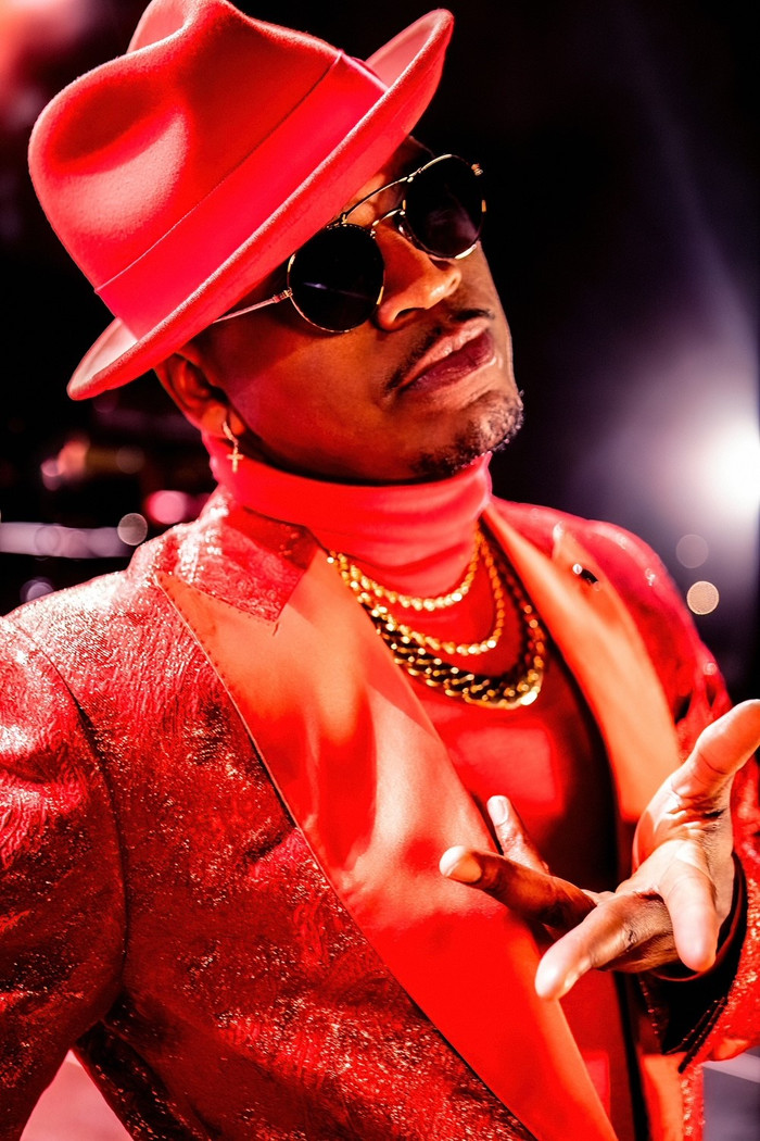 Ngôi sao quốc tế NE-YO.