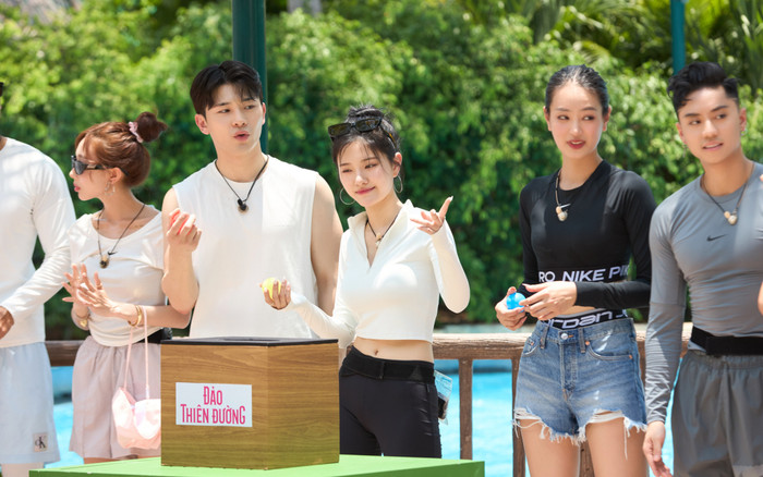 Thử thách dưới nước tập 6 Đảo Thiên Đường: Yuna Vũ máu chiến, Mạnh Kiên chiếm ưu thế Ảnh 2