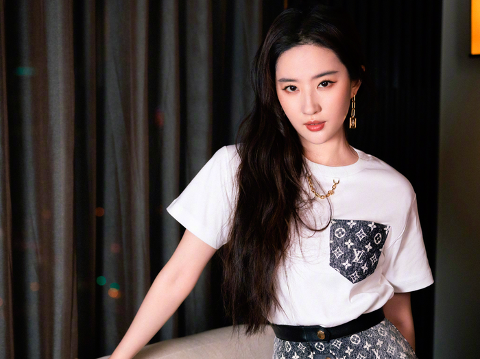 Lưu Diệc Phi sở hữu nhiều thương vụ đại ngôn vô cùng đắt giá.&nbsp;