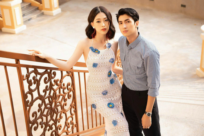 Nam diễn viên không ngần ngại, thoải mái đáp ứng mọi sở thích của bà xã. 