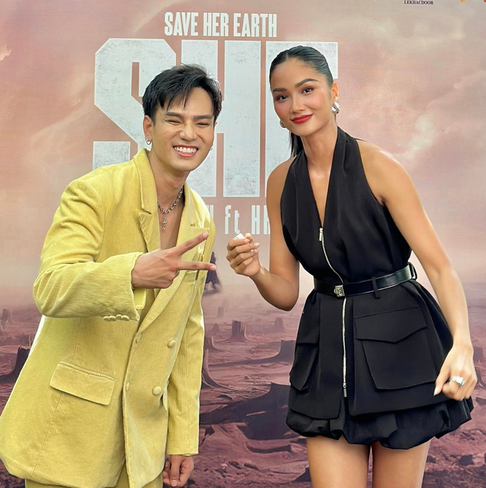 Hoa hậu H'Hen Niê và SSay Huỳnh.