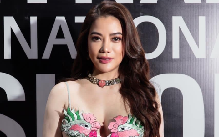 Trương Ngọc Ánh vẫn ưa chuộng phong cách thời trang táo bạo. Ảnh: FBNV